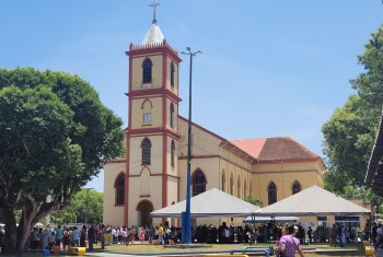 DOM EDIMILSON TADEU CANAVAROS DOS SANTOS, SDB, INICIA SUA MISSAO EPISCOPAL NA PRELAZIA DE ITACOATIARA